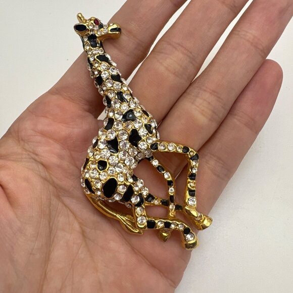 Gold Tone White Crystal & Black Enamel Giraffe Brooch Size 3.5" Length - Picture 7 of 11
